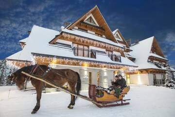 Фото Отель Hotel Zbójnicówka г. Буковина-Татшаньска 3